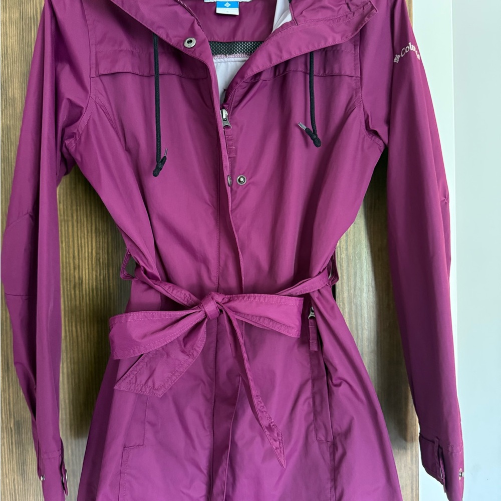 Columbia women’s long raincoat